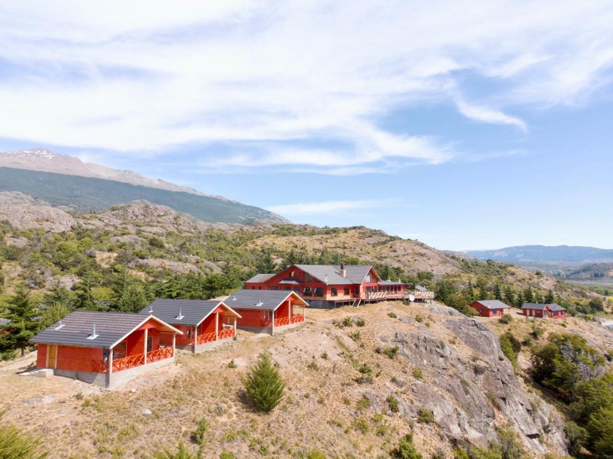 Mallin Grande Patagonia Acres Lodge מראה חיצוני תמונה