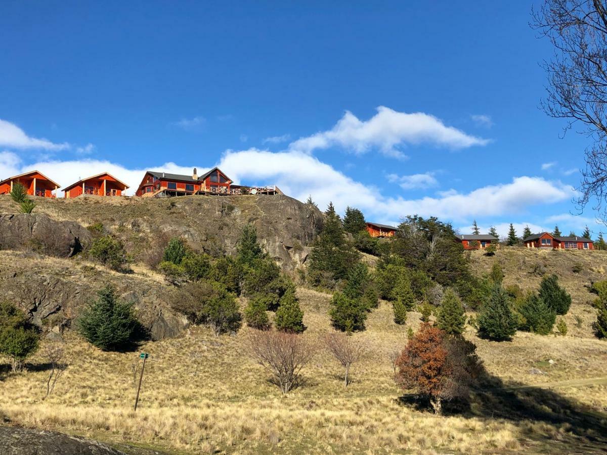 Mallin Grande Patagonia Acres Lodge מראה חיצוני תמונה